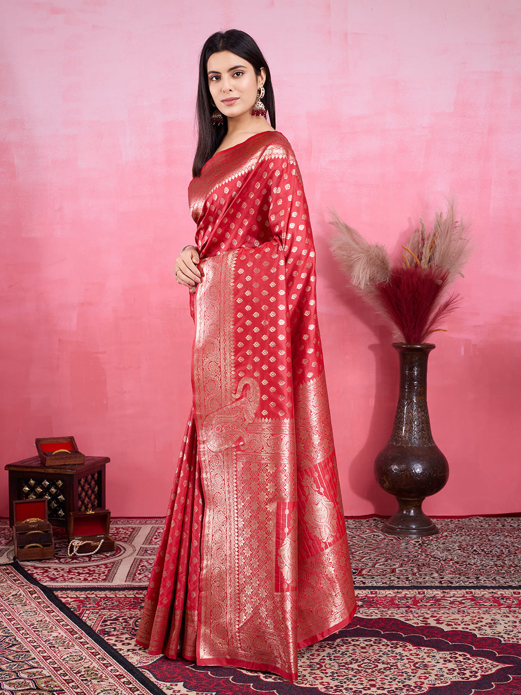 Vedant Vastram Banarasi Silk Fashion Saree - Red | Grocsy