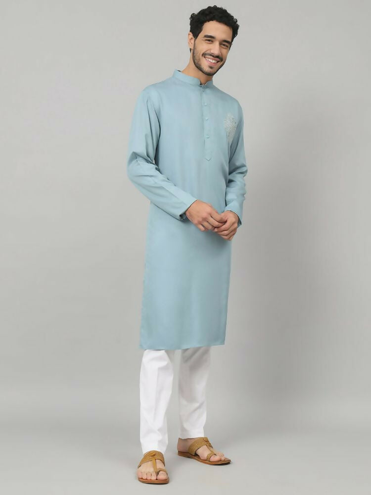 Cotton Kurta With Single Motif Embroidery by Hilo Design | Grocsy