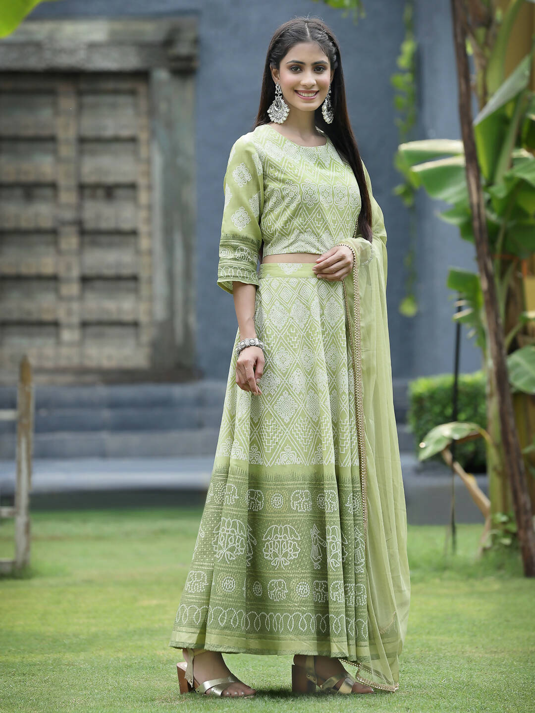 Juniper Green Santoon Slub Festive Foil Print Straight Lehnga Choli Set For Women | Grocsy
