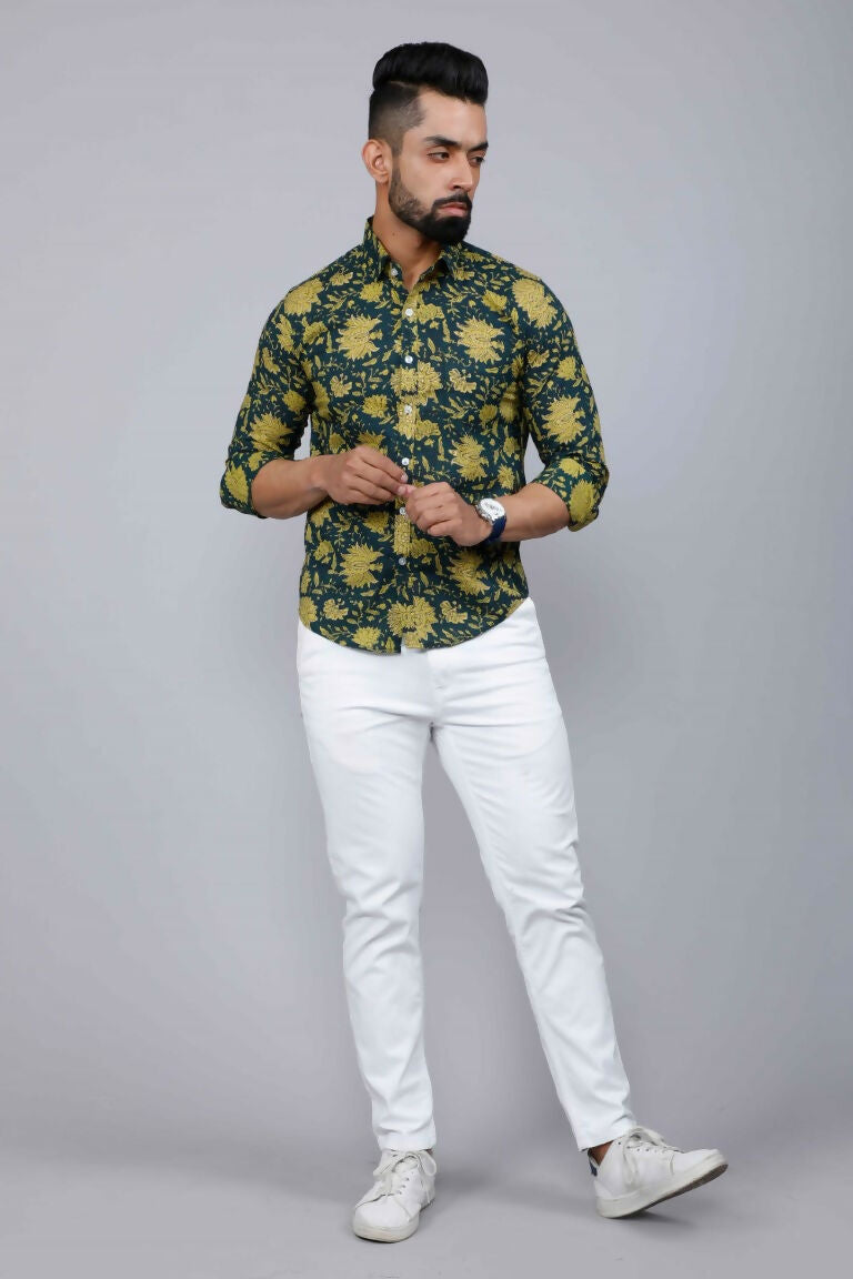 Miravan Men's Cotton Printed Full Sleeve Slim Fit Spread Neck Green Shirt | Grocsy