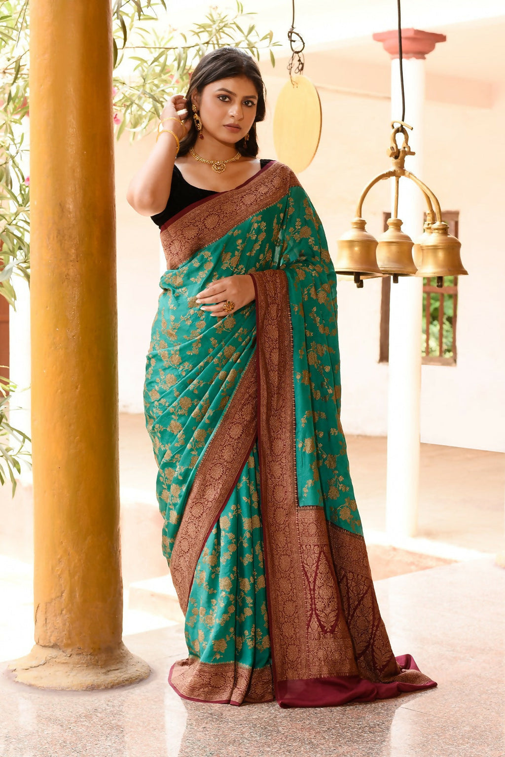 Joban Fashion Teal Green Crepe Chiffon Pure Handloom Banarasi Silk Saree | Grocsy