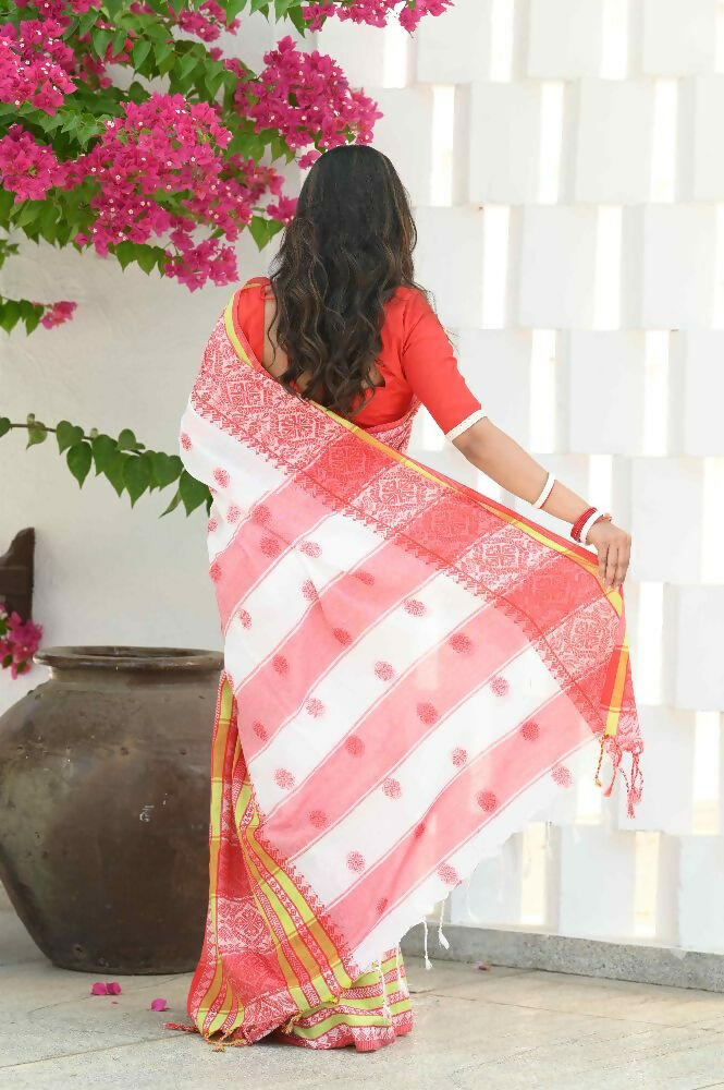 Beatitude White Cotton Handloom Jamdani Saree | Grocsy