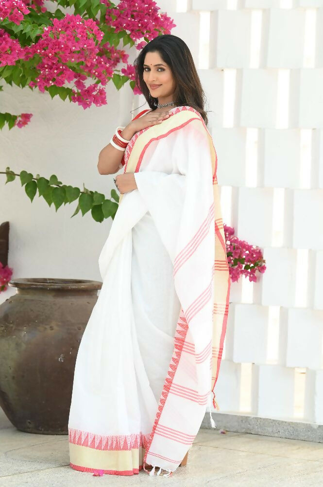 Beatitude White Cotton Tangail Saree | Grocsy