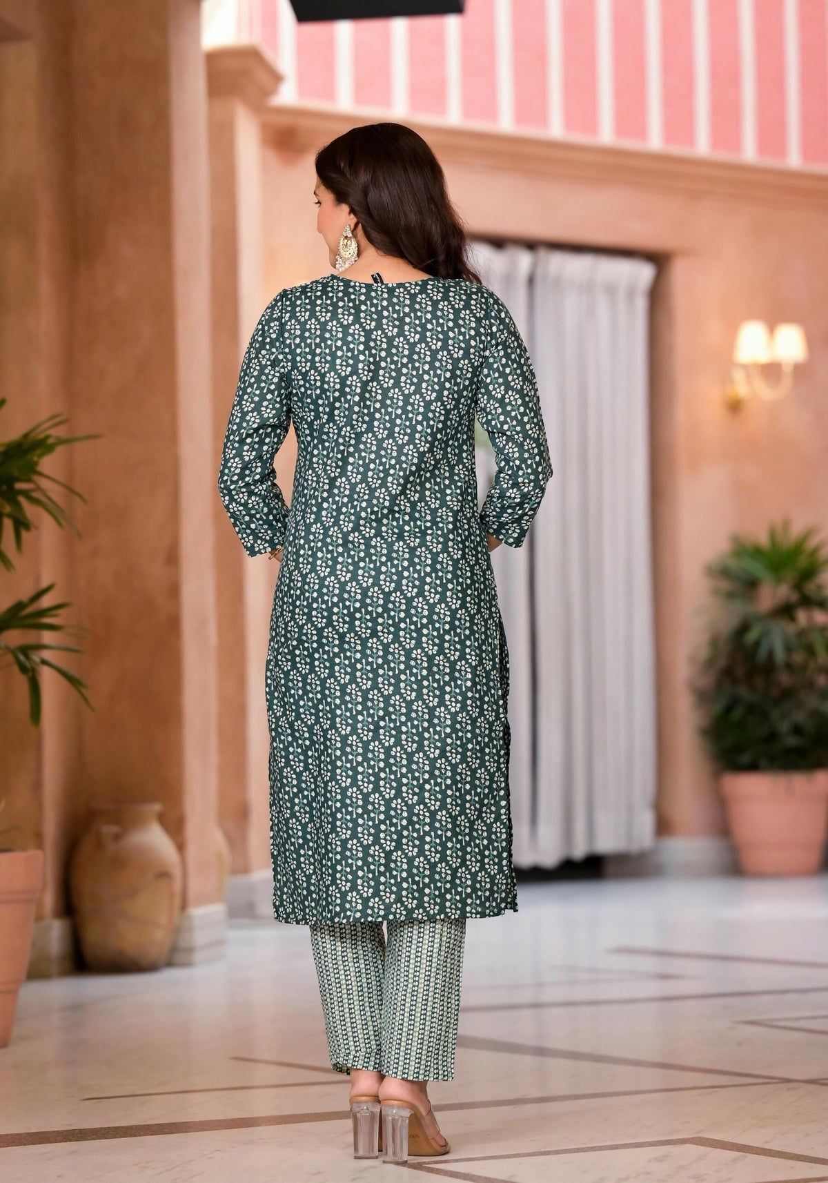 Juniper Women's Green Floral Printed Cotton Kurta Set With Thread & Mirror Work | Grocsy