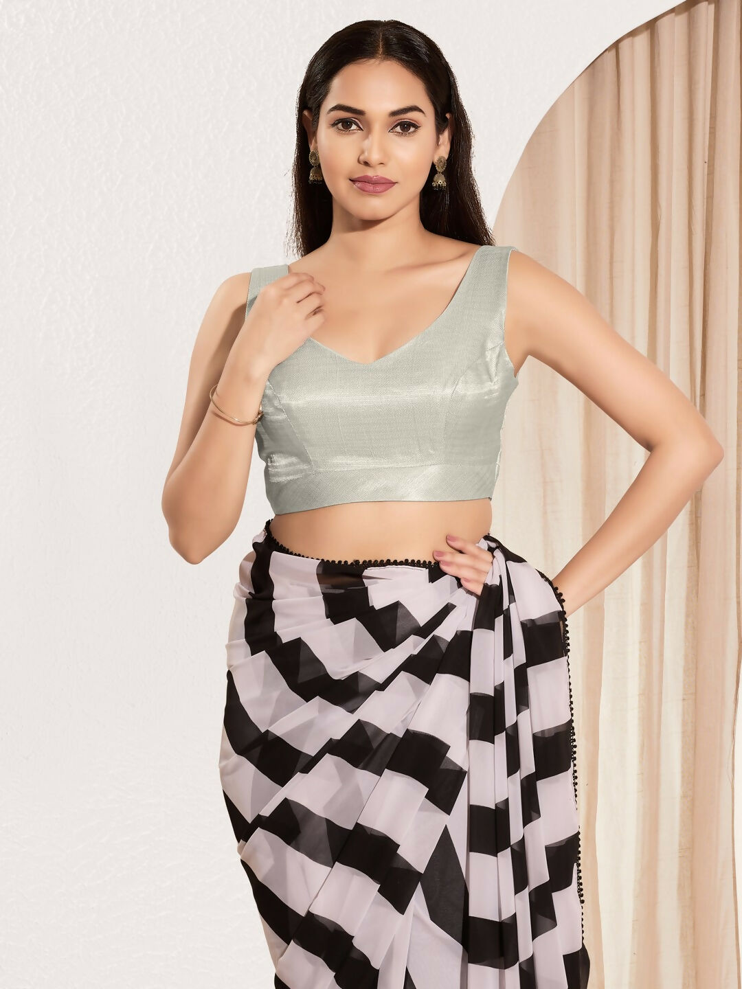 Joban Fashion Silver Mulberry Silk Padded Blouse With Sweetheart Neck Sleeveless | Grocsy