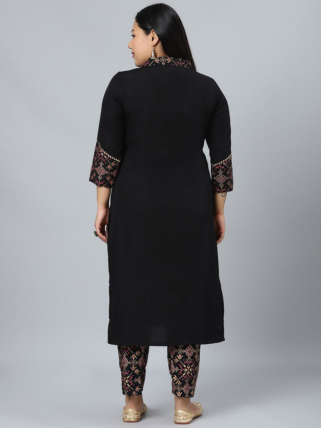 Sztori Plus Size Geometric Printed Shirt Collar Straight Kurta With Trousers | Grocsy