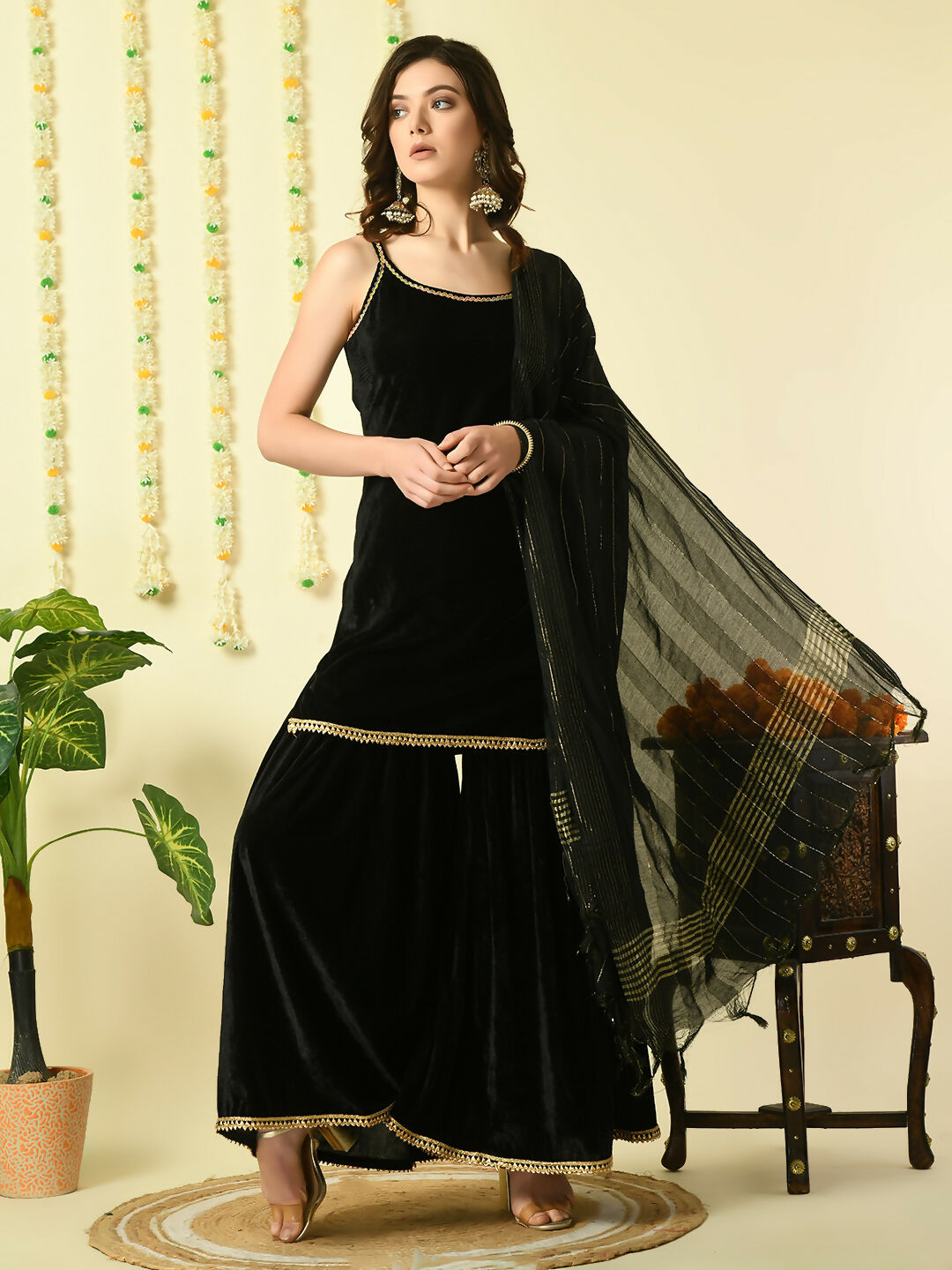 Myshka Women's Black Velvet Kurti & Sharara With Dupatta Party Sets | Grocsy