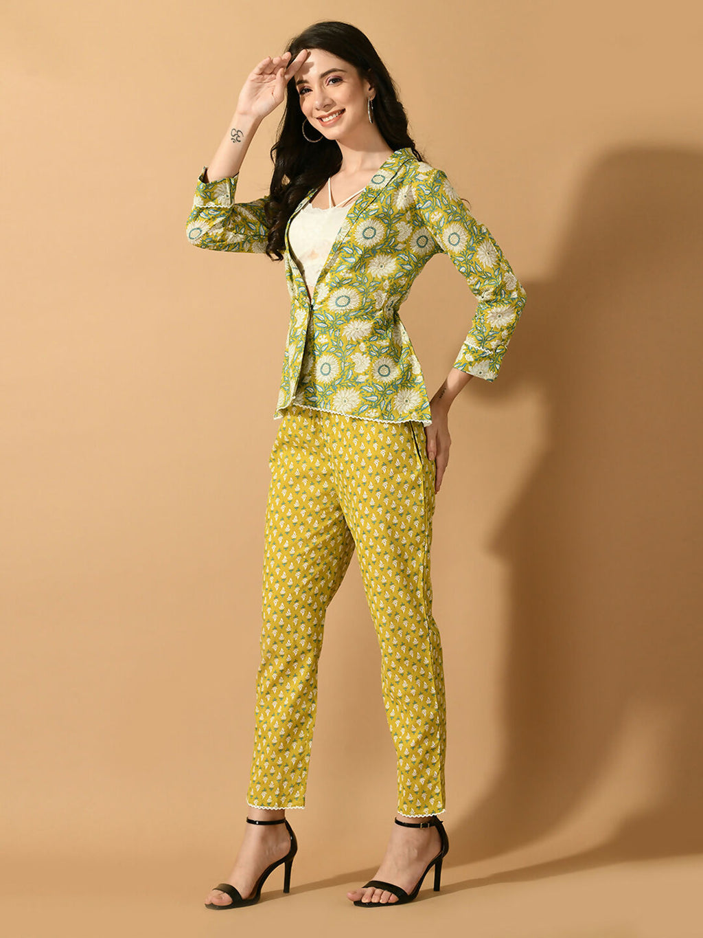 Myshka Women's Multi Printed Coat With Trousers | Grocsy