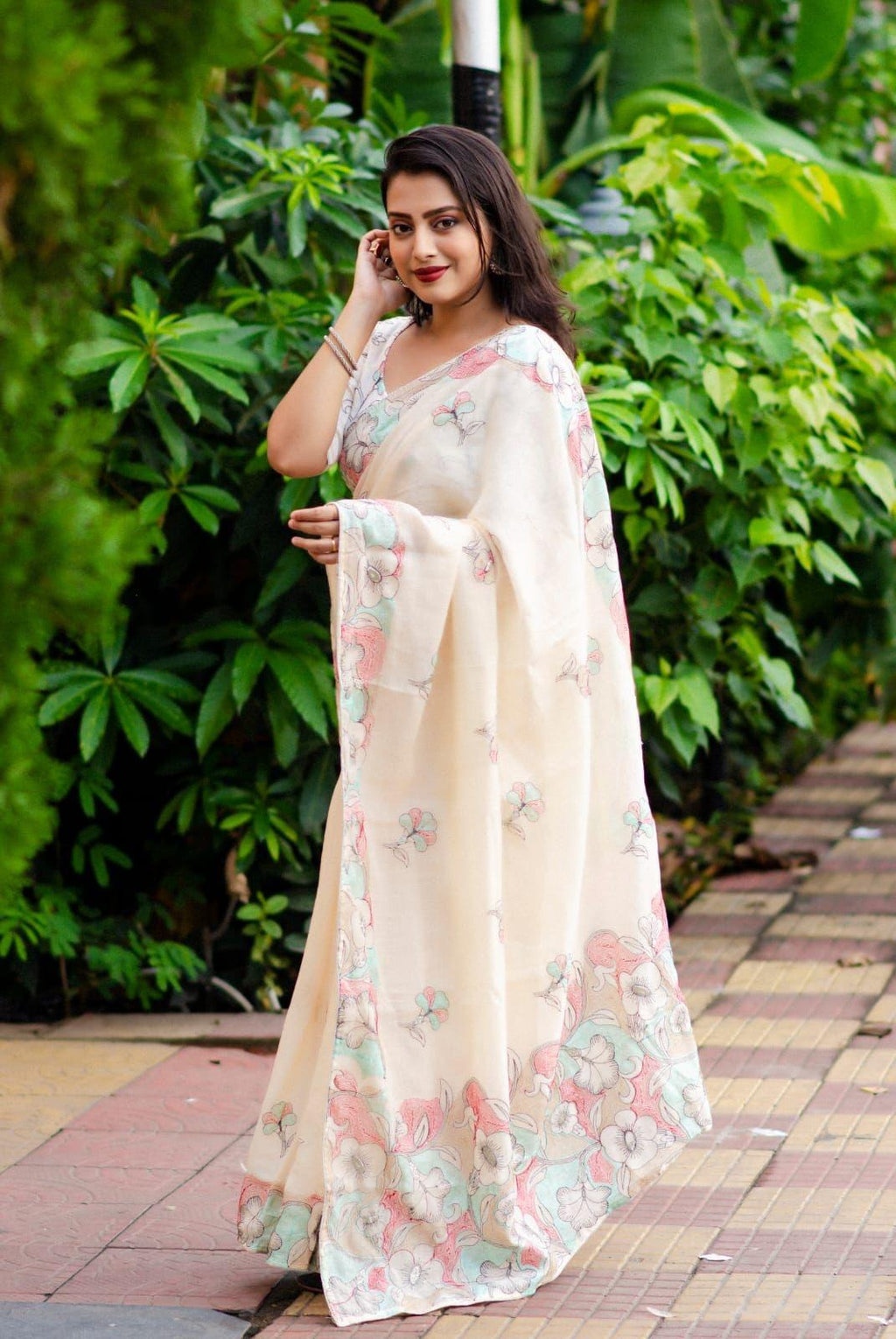 Offwhite Pure Linen Ethnic Motifs Saree with Unstitched Blouse - A2M | Grocsy