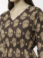 Myshka Printed 3/4 Sleeve V-Neck Casual Pure Cotton Top For Women | Grocsy