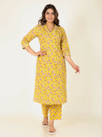 Aramya Straight Soft Cotton Floral Print Women's Kurta Set - Green | Grocsy