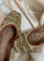 Desi Colour Women Indian Ethnic Footwear-Gold line | Grocsy