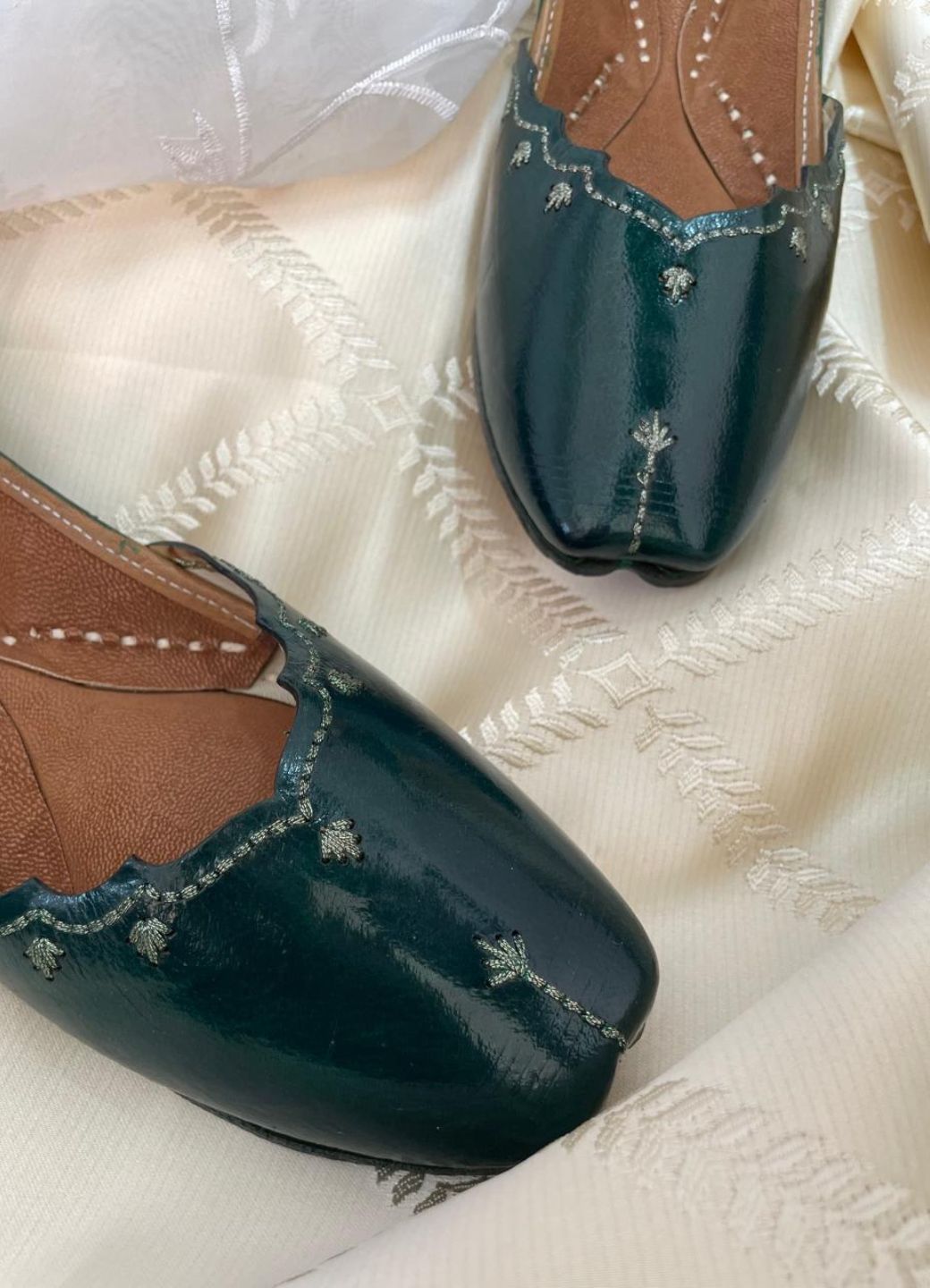 Desi Colour Women Indian Ethnic Footwear-Green Elegance | Grocsy