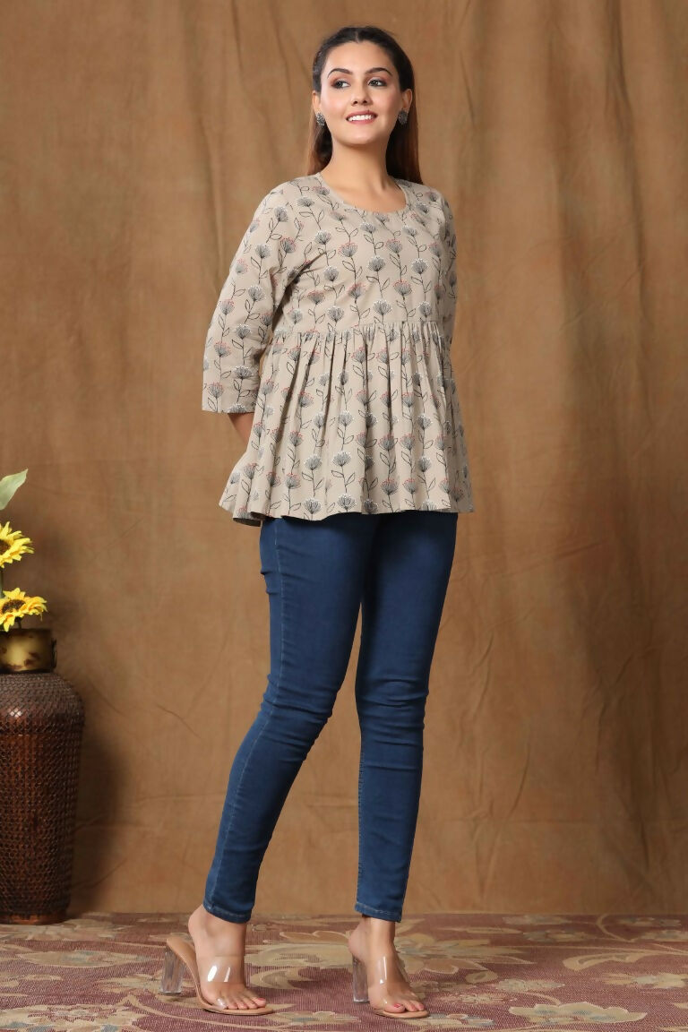 Miravan Women's Printed Short Kurti | Grocsy