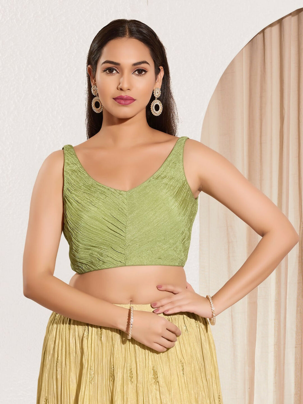 Joban Fashion Mehendi Green Tissue Padded Blouse With Sweetheart Neck Sleeveless | Grocsy