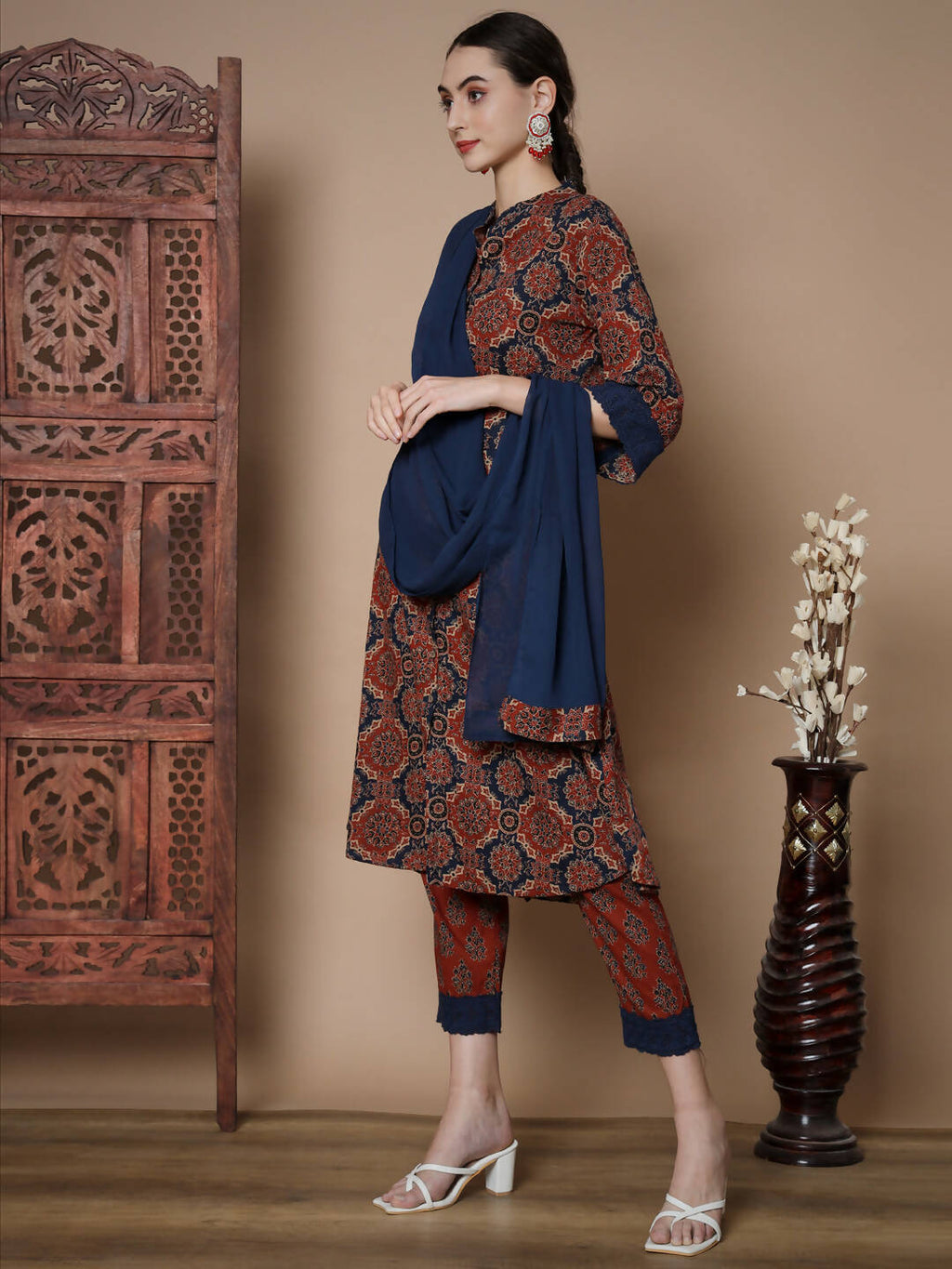 Myshka Women's Multi A-Line Kurta & Trousers With Dupatta | Grocsy