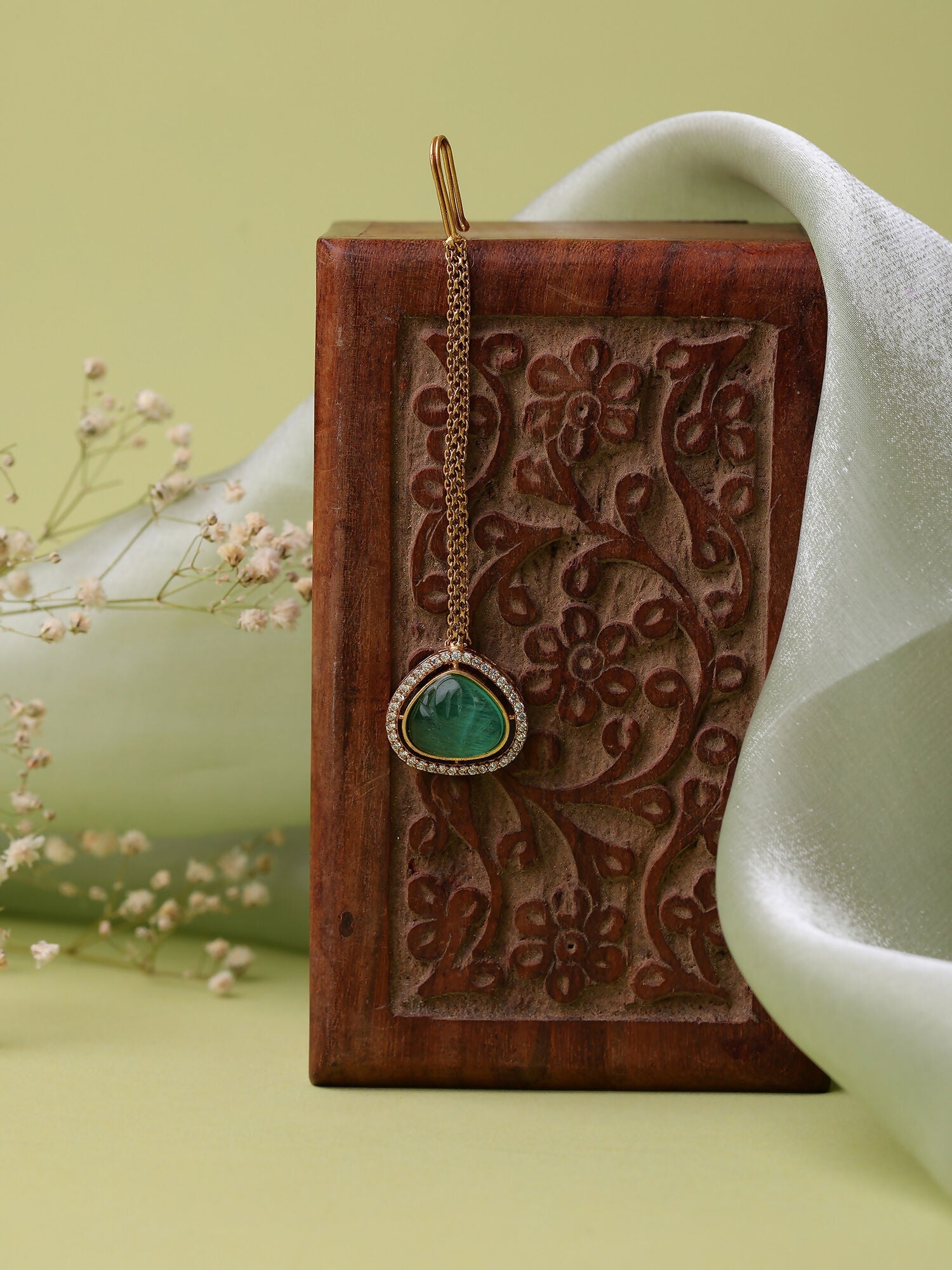 Ruby Raang Gold Polished Green Stone Kundan Maang Tikka | Grocsy