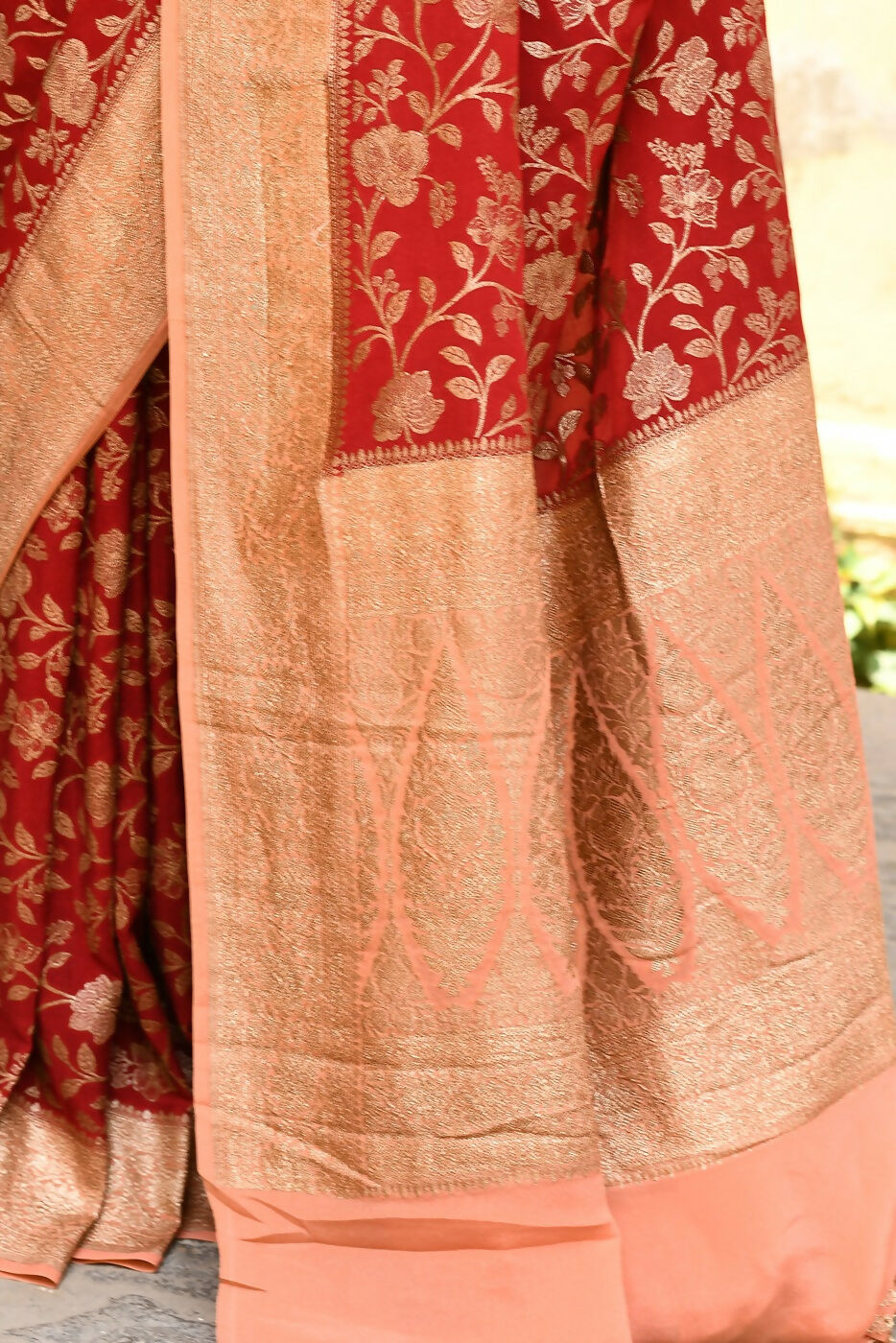 Joban Fashion Red Crepe Chiffon Pure Handloom Banarasi Silk Saree | Grocsy