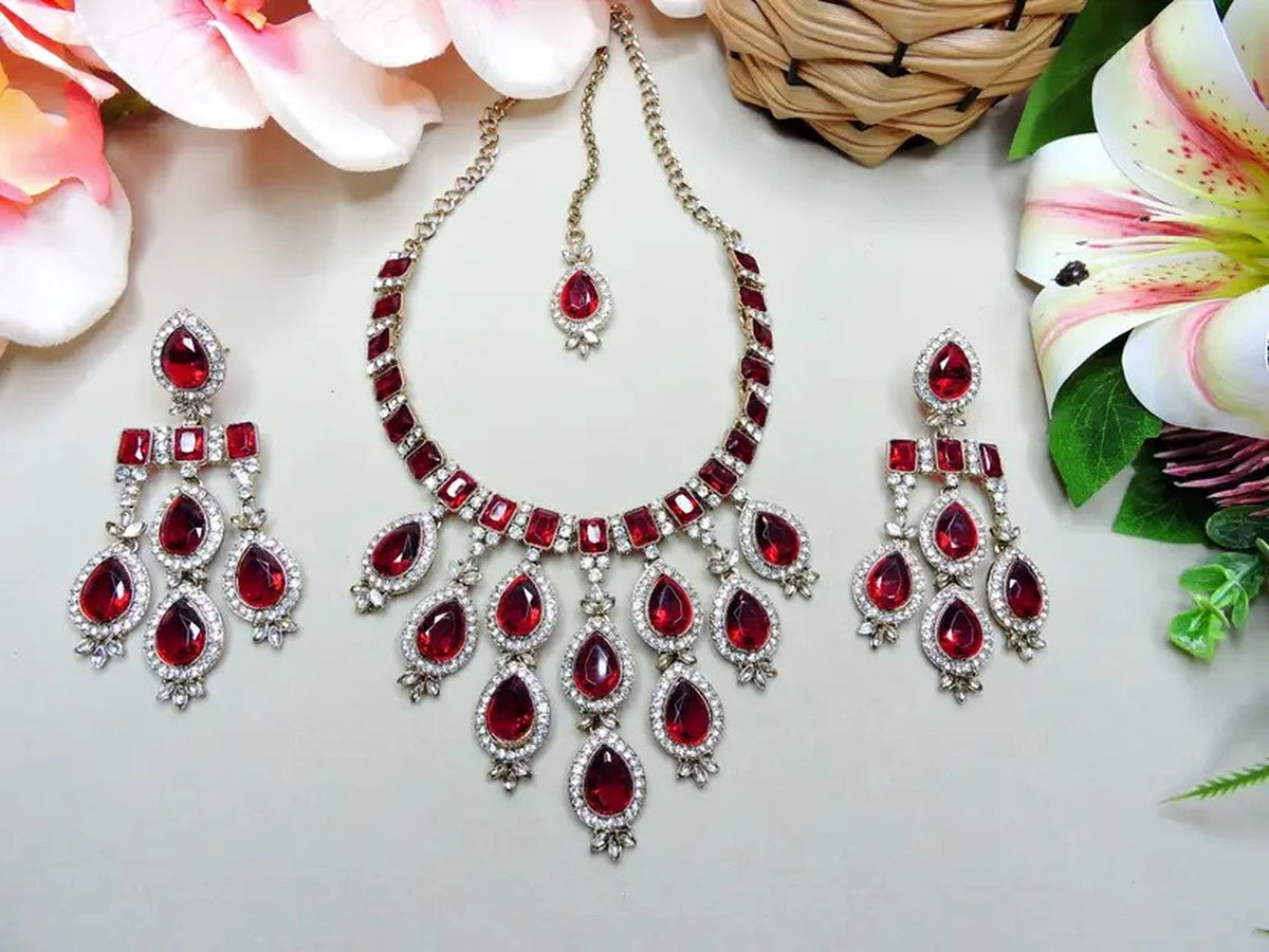 Jewel City Teardrop Bridal Necklace Set with Earrings & Maang Tikka - Ethnic Wedding Jewelry for Brides & Parties | Grocsy