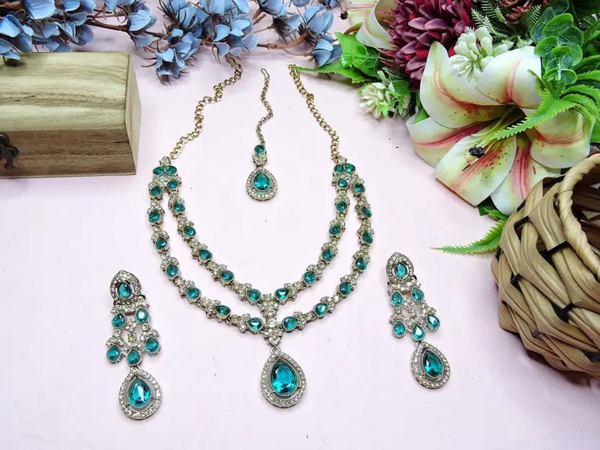 Jewel City Teardrop Bridal Necklace Set with Earrings & Maang Tikka - Ethnic Wedding Jewelry for Brides & Parties | Grocsy
