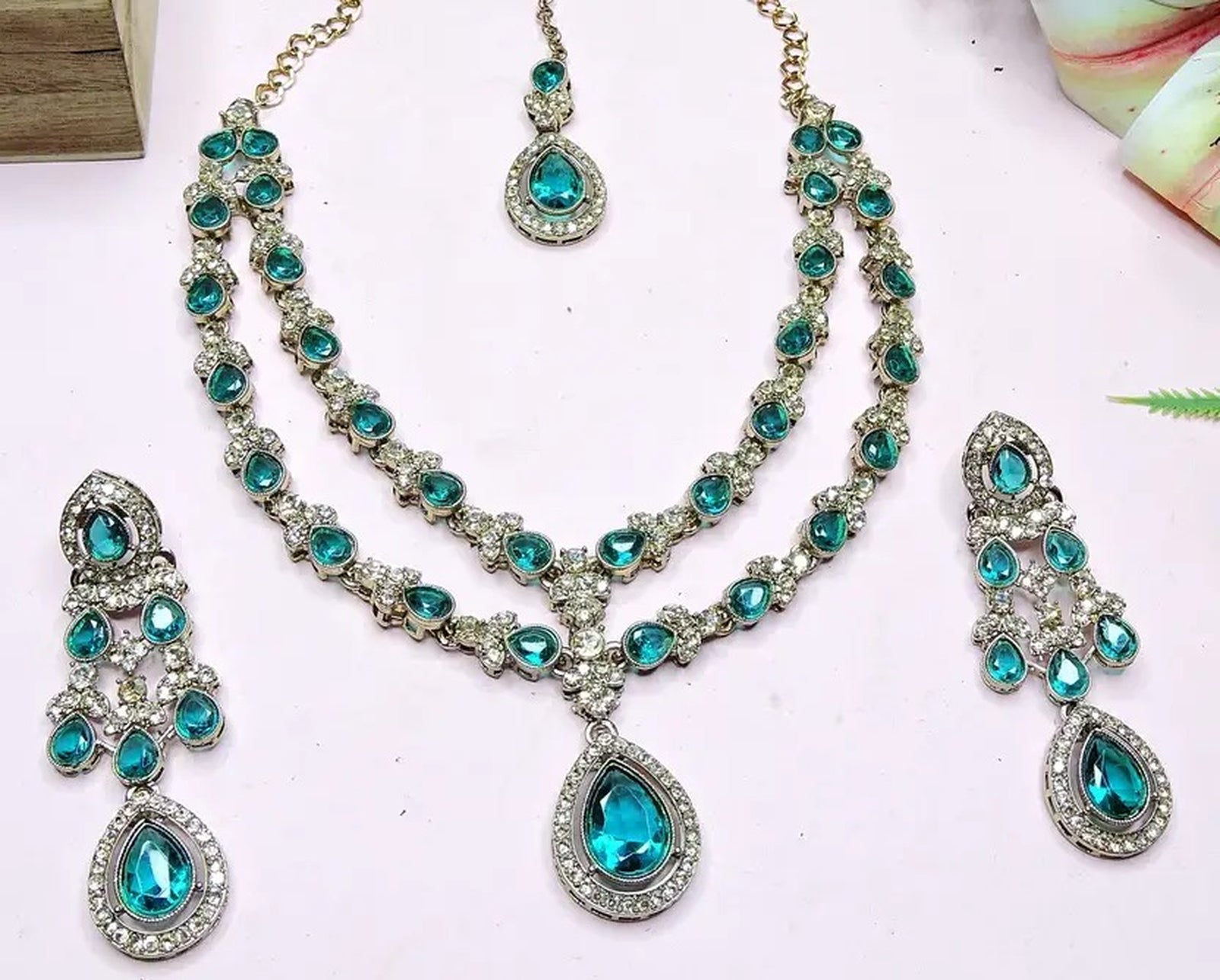 Jewel City Teardrop Bridal Necklace Set with Earrings & Maang Tikka - Ethnic Wedding Jewelry for Brides & Parties | Grocsy