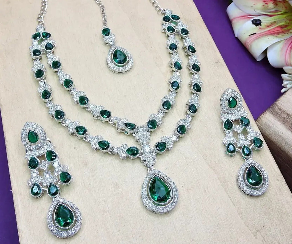 Jewel City Teardrop Bridal Necklace Set with Earrings & Maang Tikka - Ethnic Wedding Jewelry for Brides & Parties | Grocsy