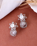 VOJ Women Silver Plated Flower Peral Studs Earrings