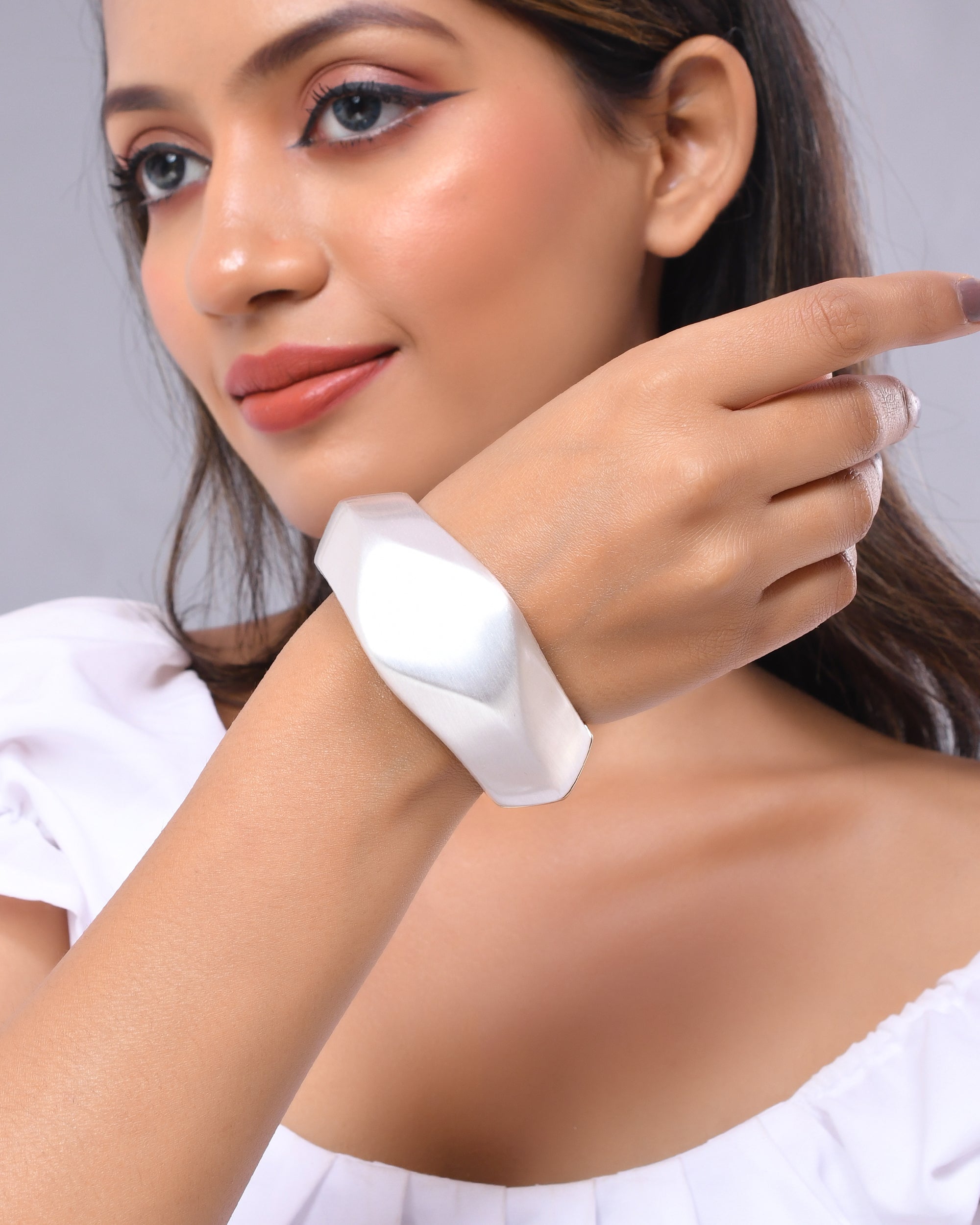 VOJ Women Stainless Steel Gold And Silver Plated Bracelet | Grocsy