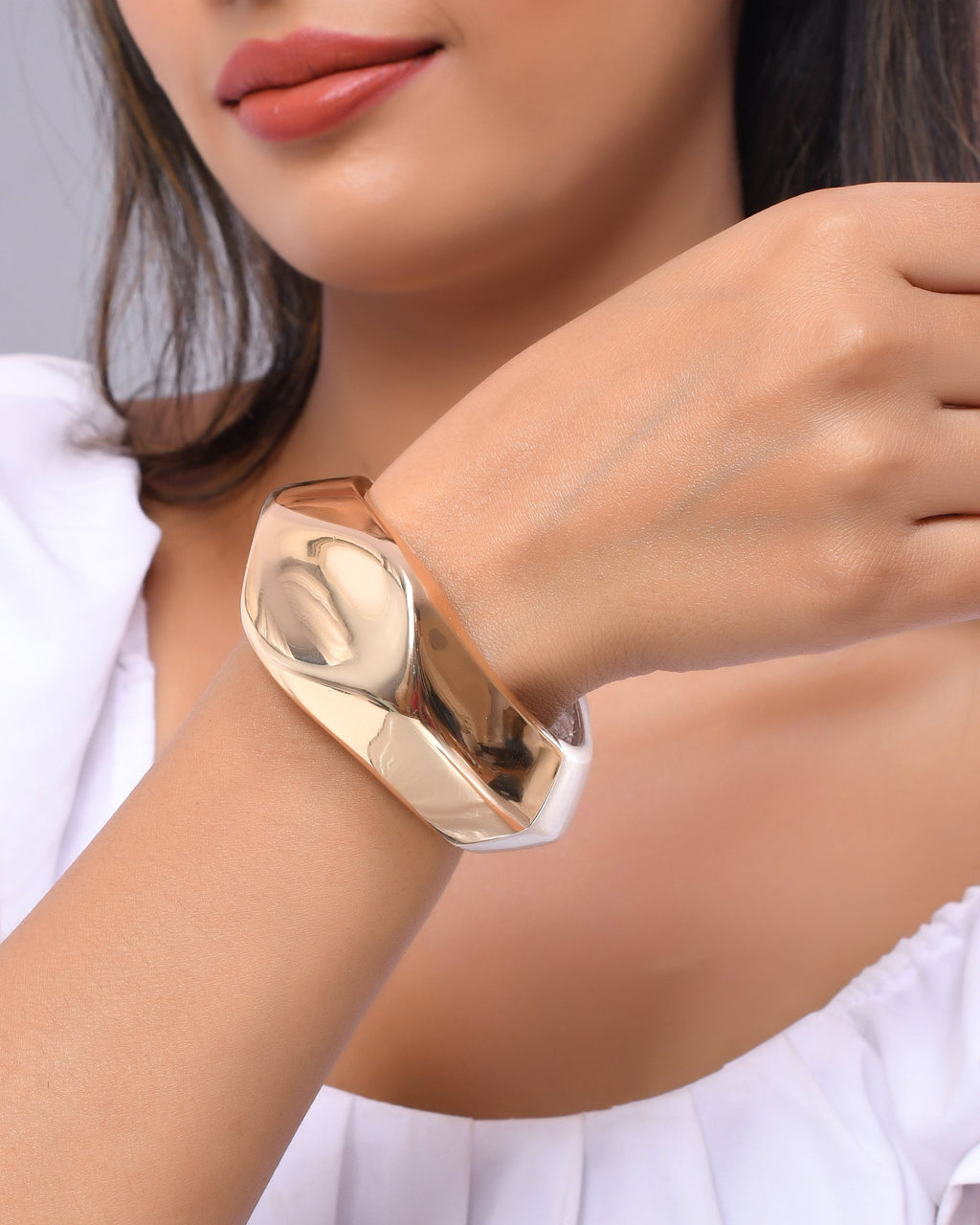 VOJ Women Stainless Steel Gold And Silver Plated Bracelet | Grocsy