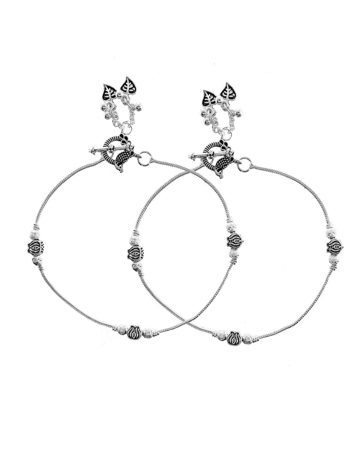 VOJ Set of 2 Silver Toned Floral Handcrafted Stainless Steel Anklet | Grocsy