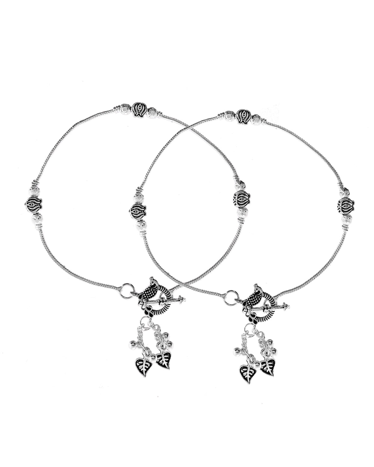 VOJ Set of 2 Silver Toned Floral Handcrafted Stainless Steel Anklet | Grocsy