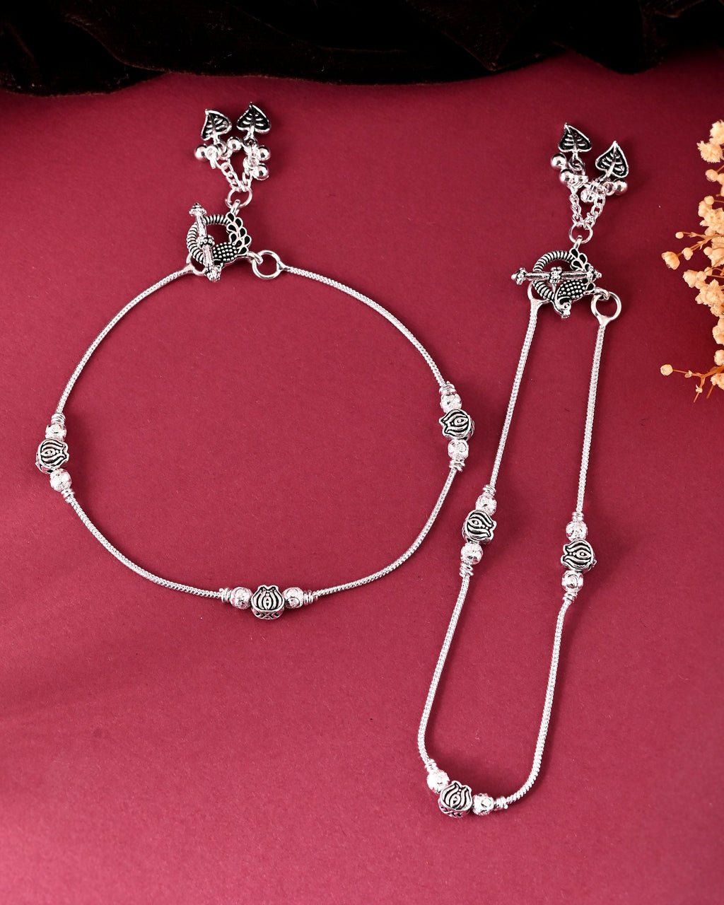 VOJ Set of 2 Silver Toned Floral Handcrafted Stainless Steel Anklet | Grocsy