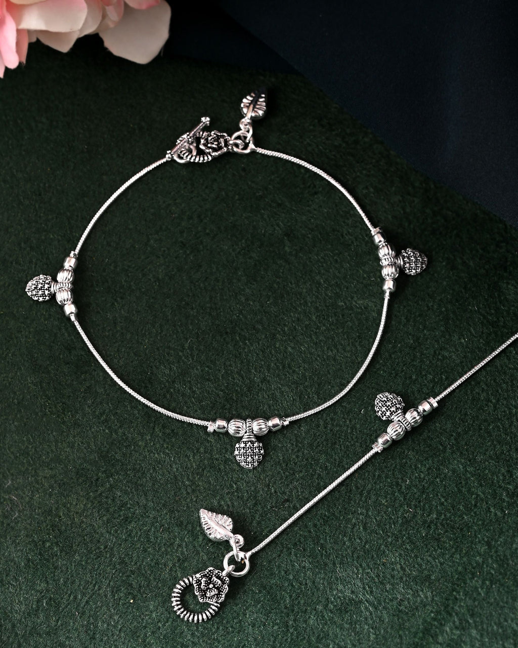 VOJ Set of 2 Silver Plated Leaf Designed Anklet | Grocsy
