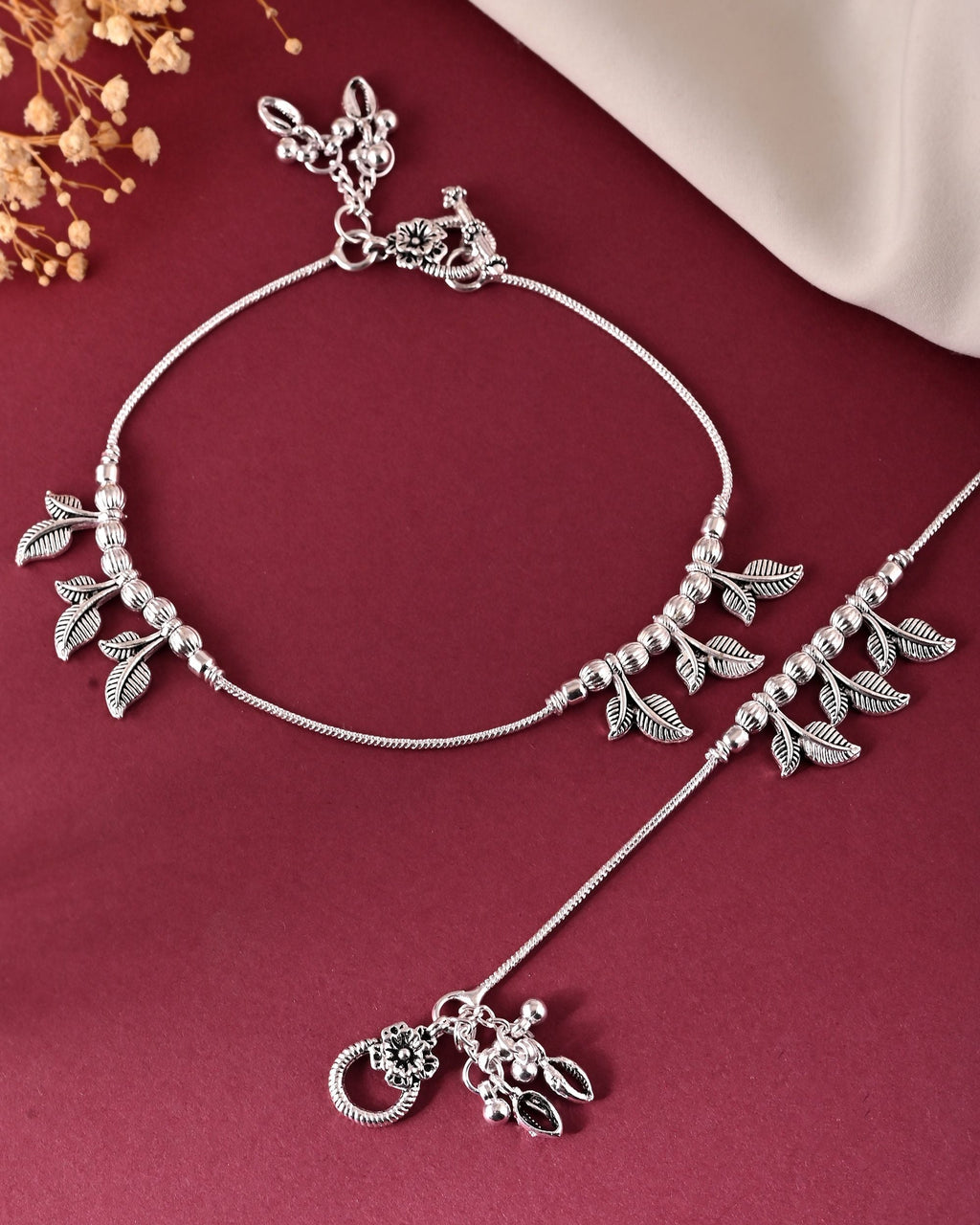 VOJ Set of 2 Silver Toned Leaf Designed Handcrafted Anklet | Grocsy