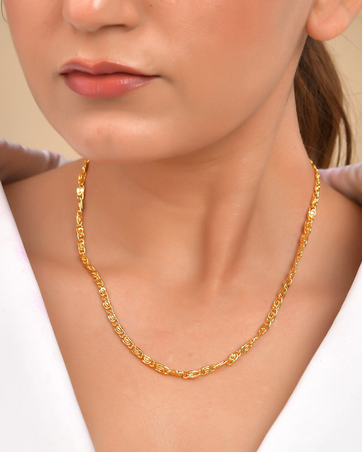 VOJ Gold Polished Minimal Chain For Women | Grocsy