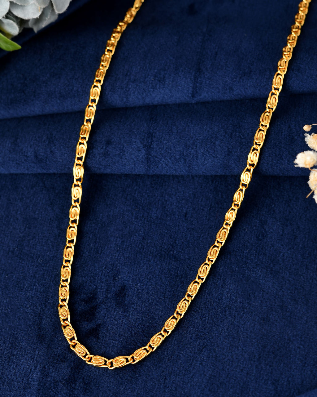 VOJ Gold Polished Minimal Chain For Women | Grocsy