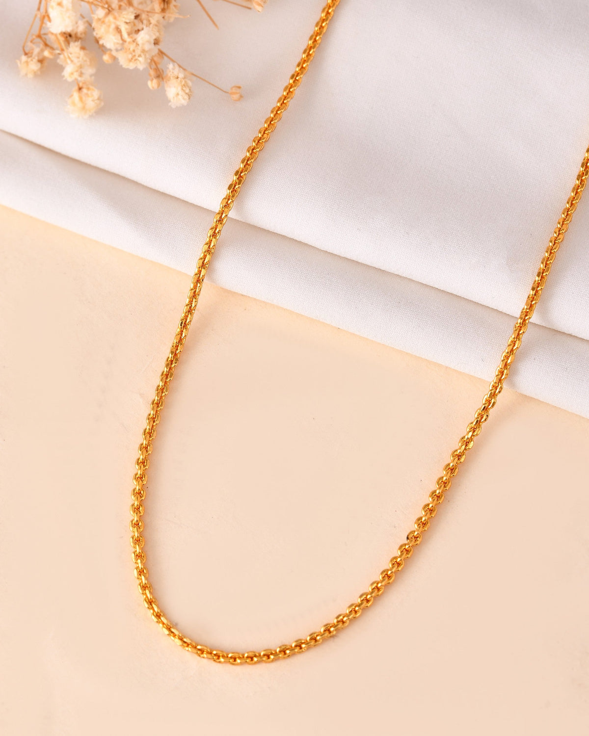VOJ Gold Polished Women Stainless Steel Classic Chain | Grocsy