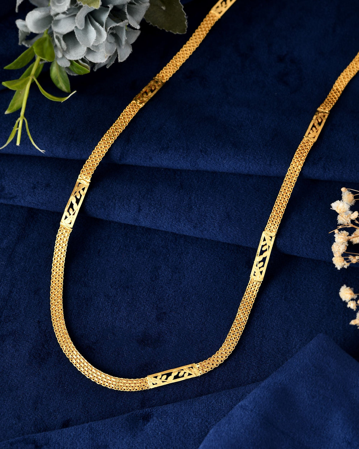 VOJ Men Designer Stainless Steel Gold Polished Classic Chain | Grocsy