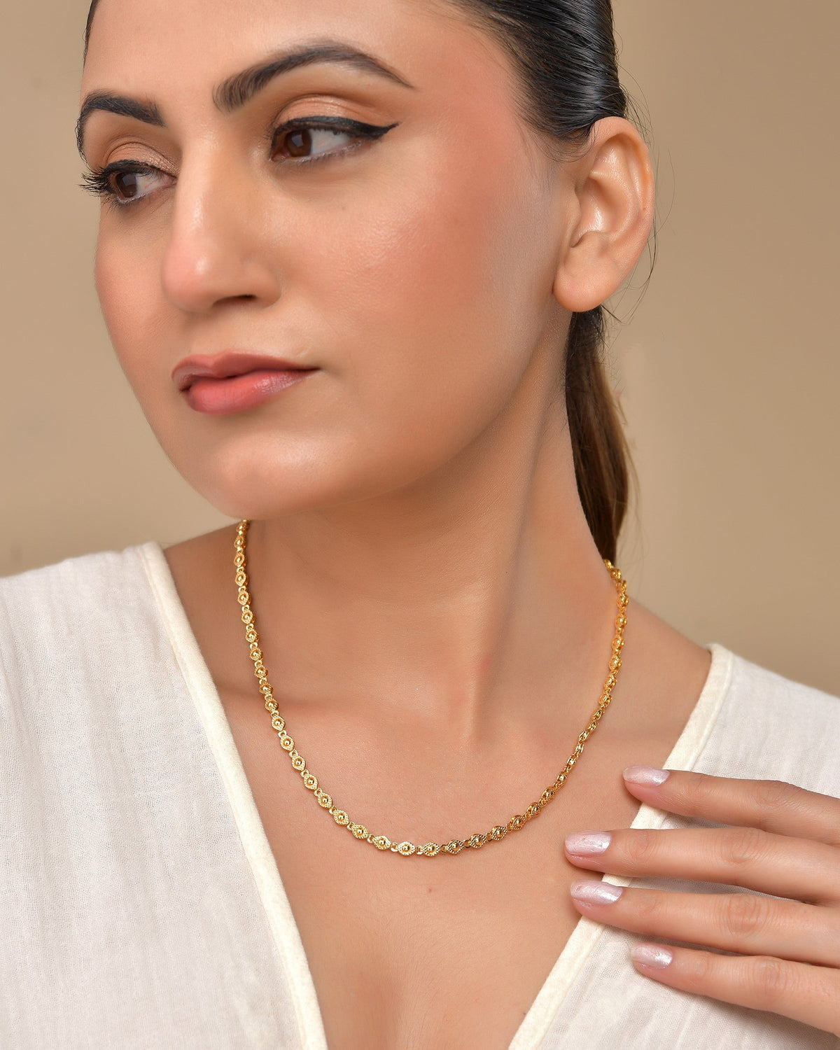VOJ Gold Polished Oval Shaped Designer Chain For Women | Grocsy