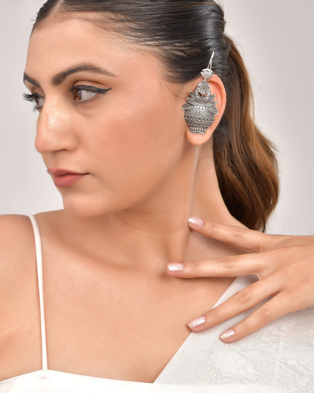 VOJ Silver Toned Designer Floral Shaped Ear Cuff | Grocsy