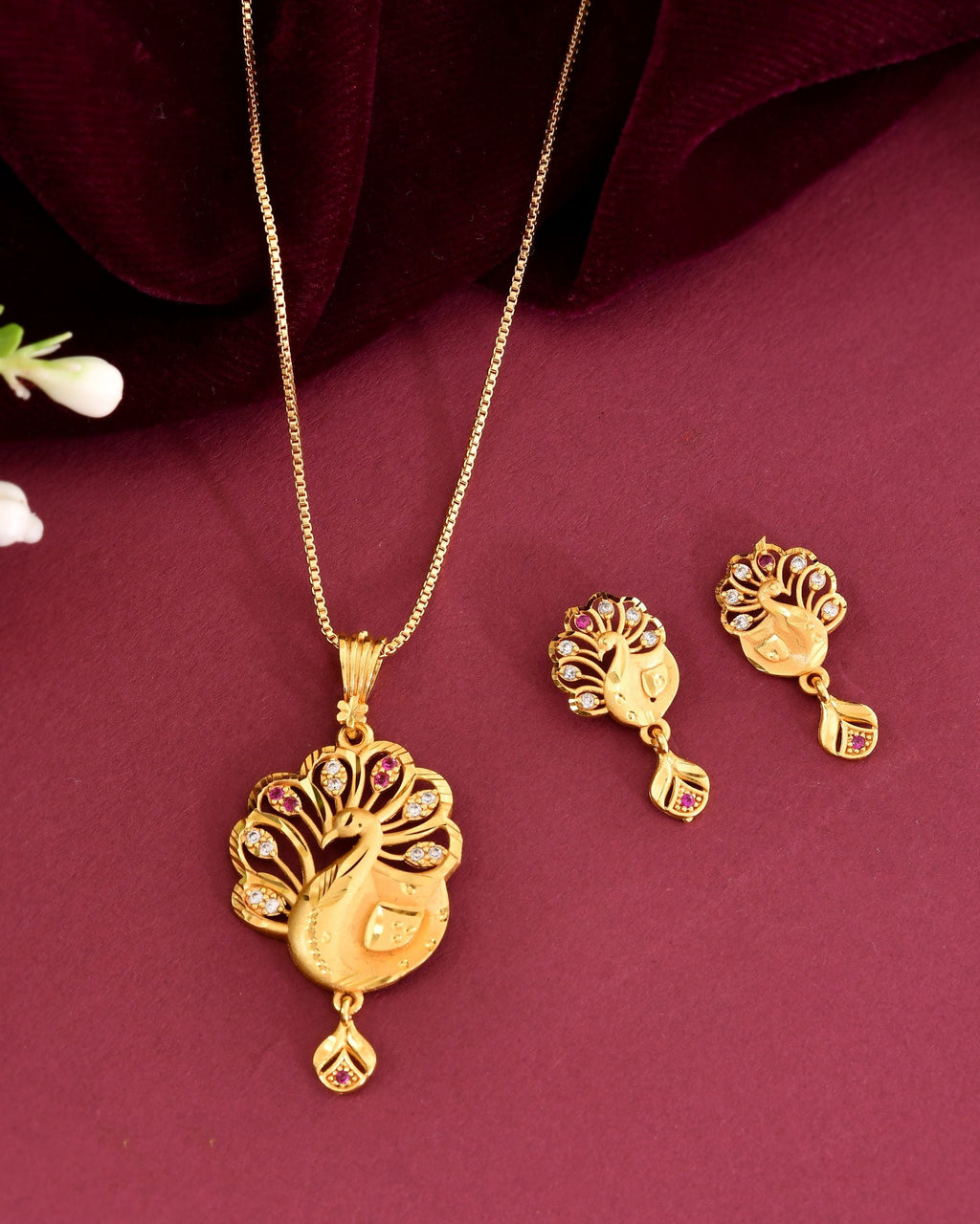 VOJ Gold Plated Peacock Shaped Chain Set | Grocsy