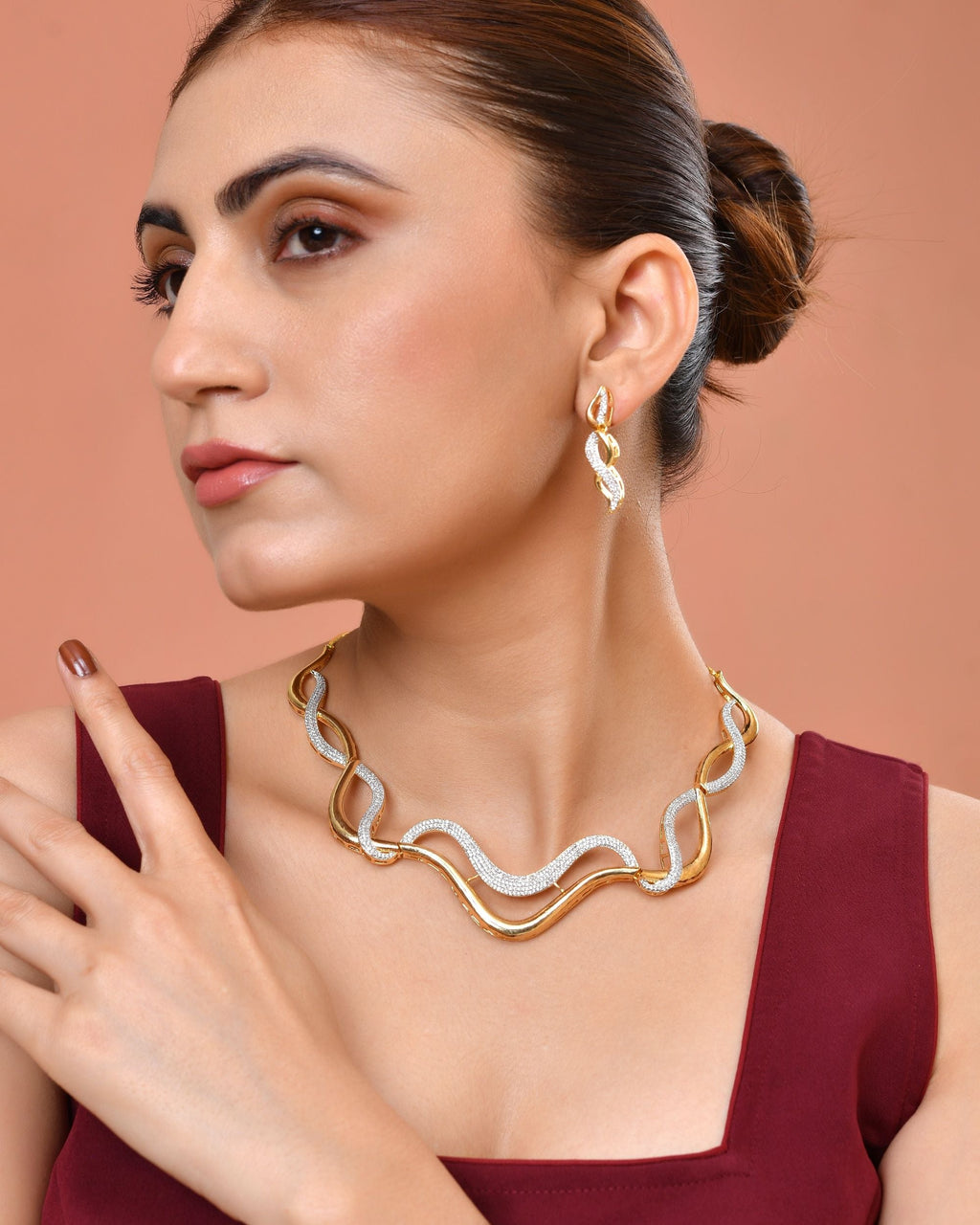 VOJ Gold Plated Waved Design Elegant Ad Jewellery Set | Grocsy
