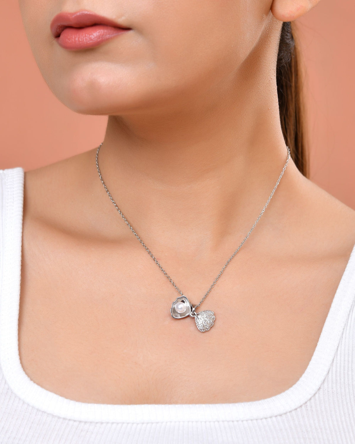 VOJ Elegant Silver-Plated Shell Design Pendant With Pearl Accent Necklace | Grocsy