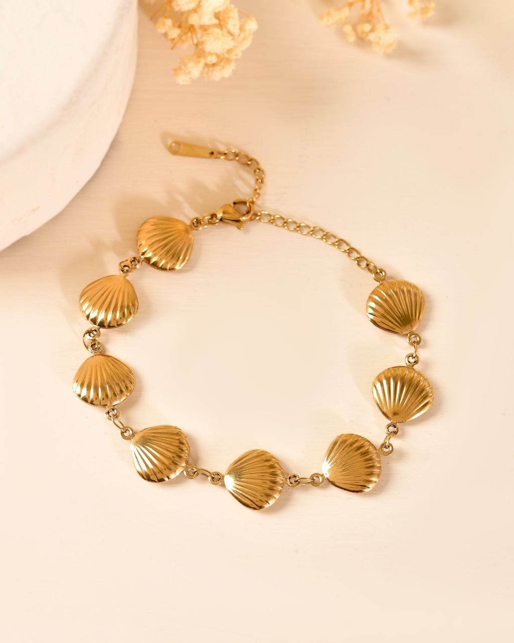 VOJ Gold Plated Elegant Shell Shaped Bracelet For Women | Grocsy