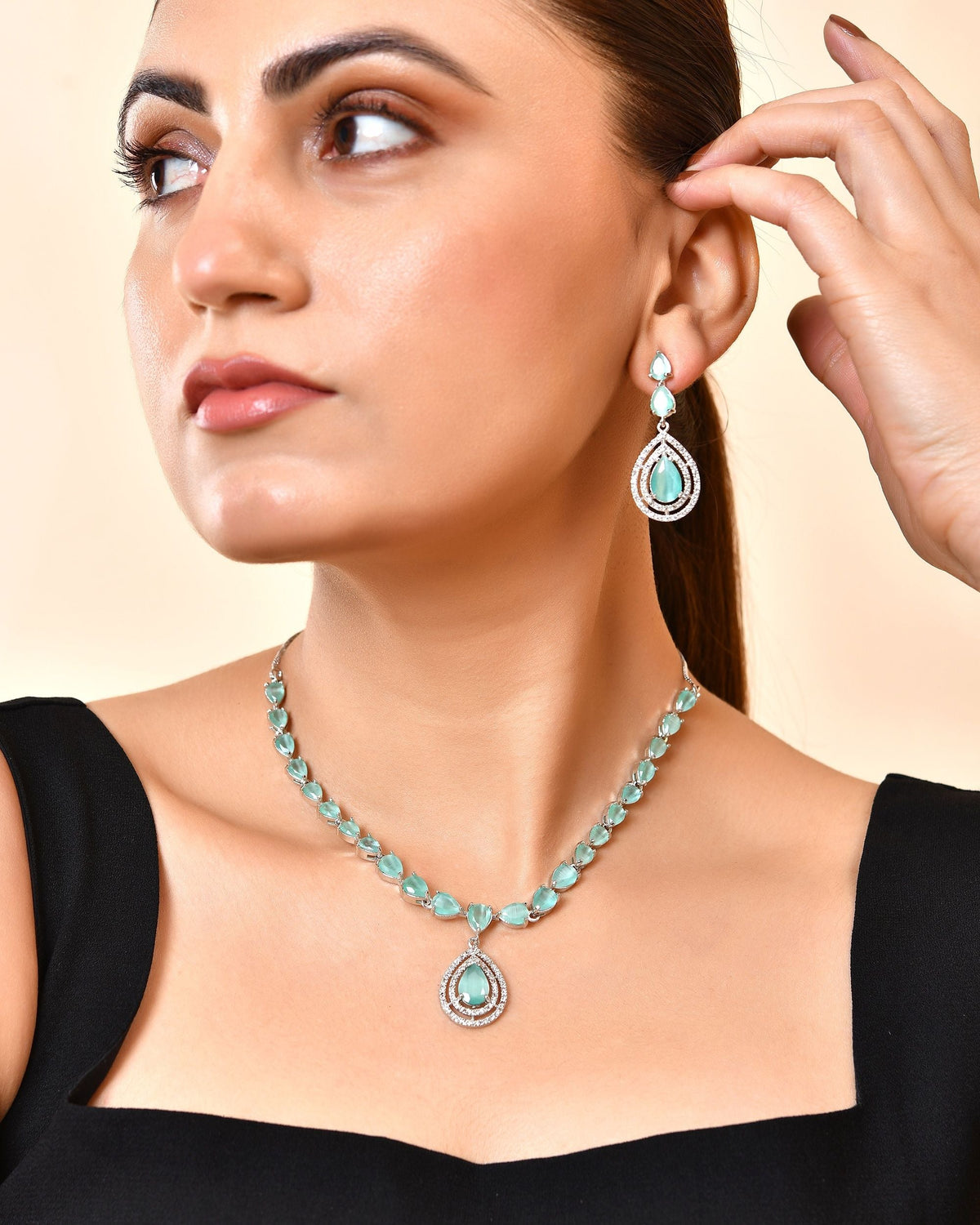 VOJ Silver Toned Teal Green Teardrop Shaped Stone Ad Necklace Set | Grocsy