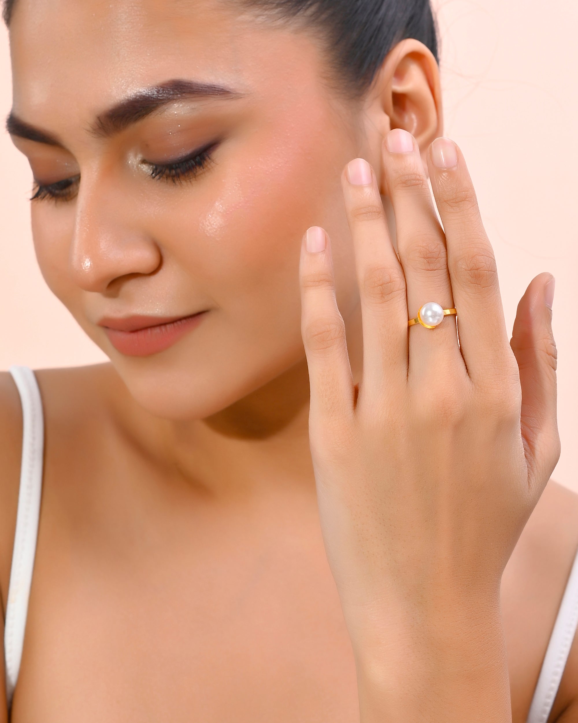 VOJ Gold-Polished One Pearl Ring | Grocsy
