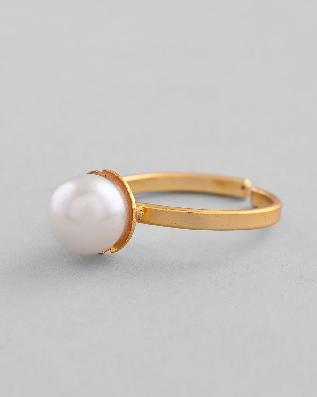 VOJ Gold-Polished One Pearl Ring | Grocsy