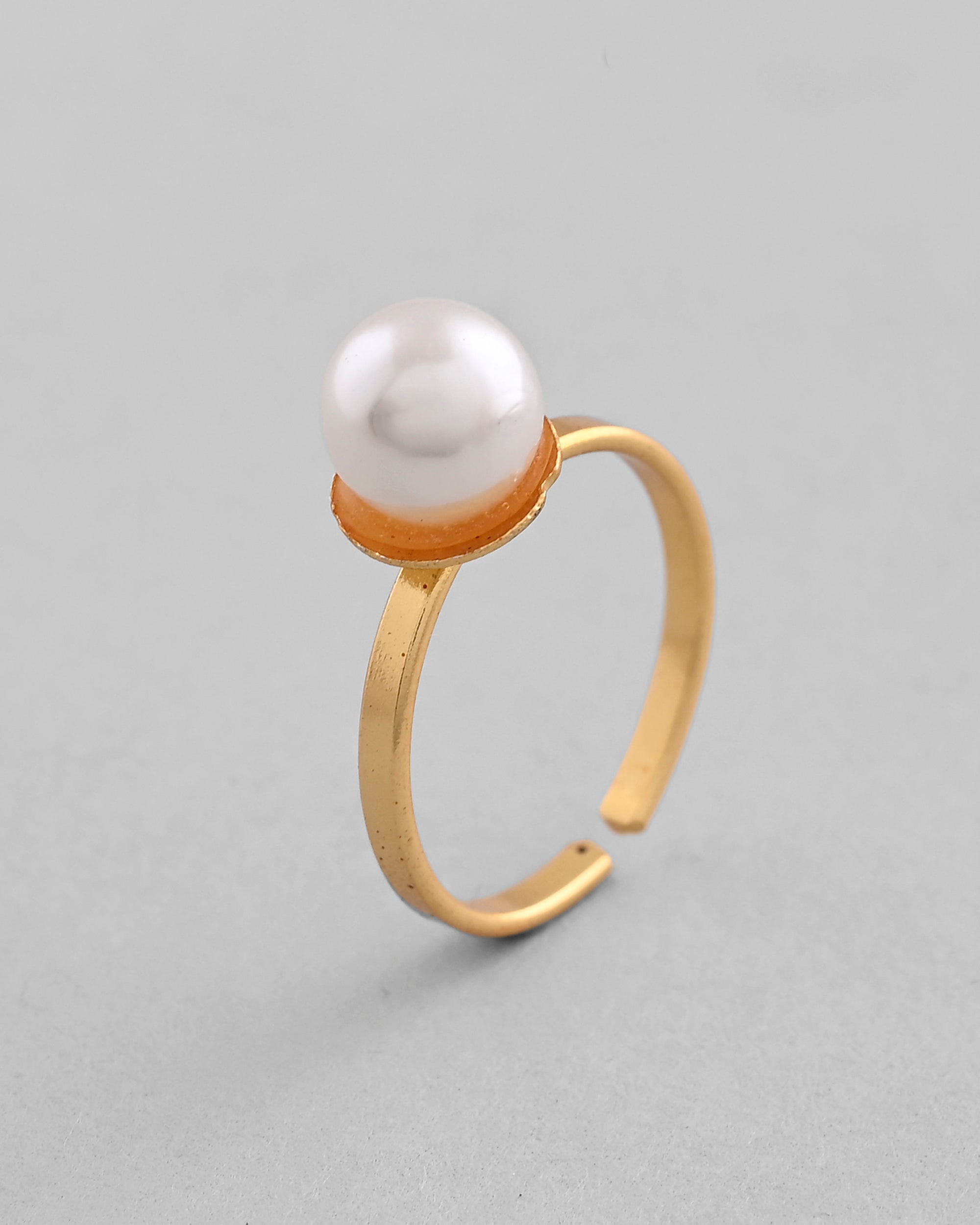 VOJ Gold-Polished One Pearl Ring | Grocsy