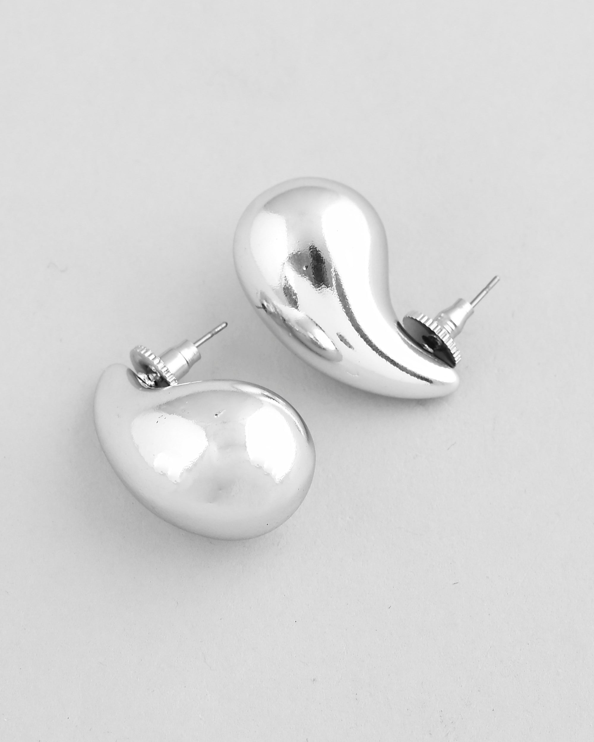 VOJ Silver Plated Teardrop-Shaped Stud Earrings
