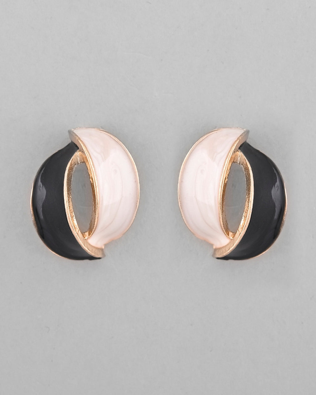 VOJ Gold-Polished Korean Style Black And White Studs Earrings